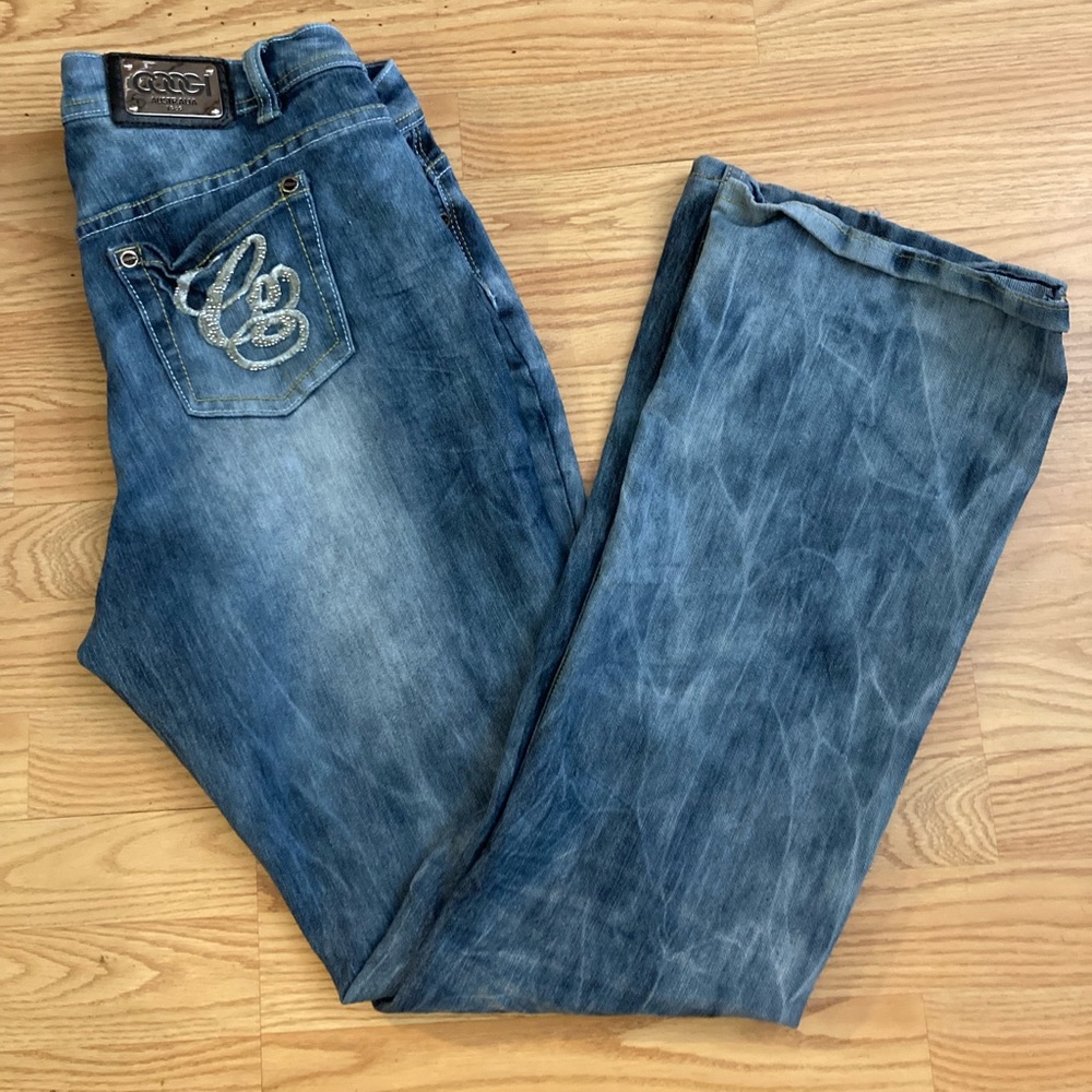 Womens COOGI Australia Distressed Jeans sz 14W with Flare Legs